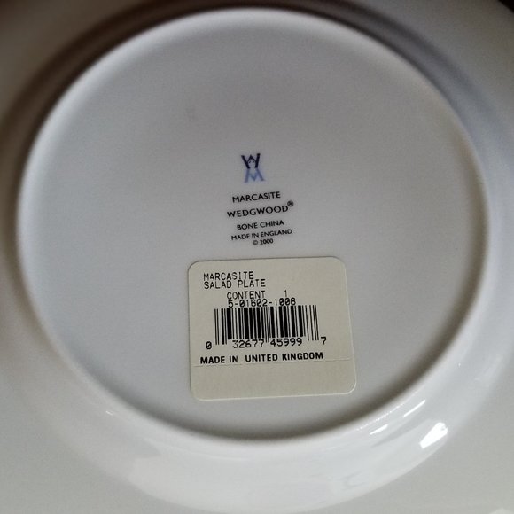 Wedgwood Marcasite 5 Piece Place Setting - Picture 11 of 13